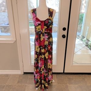 Niotto Floral Maxi Dress